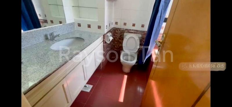 4 Bed Condo for Sale in  8 Orange Grove - Image 4